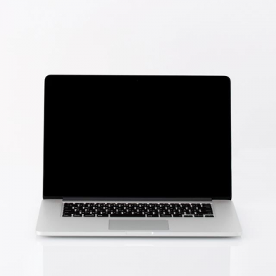 新型MacBookPro 2015-4-25